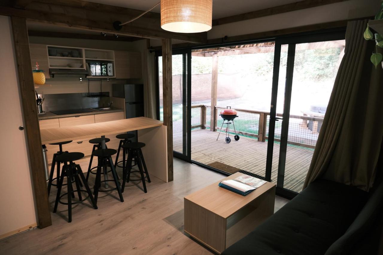 Lodge Avec Spa Privatif - Foret Et Lac Liginiac Kültér fotó
