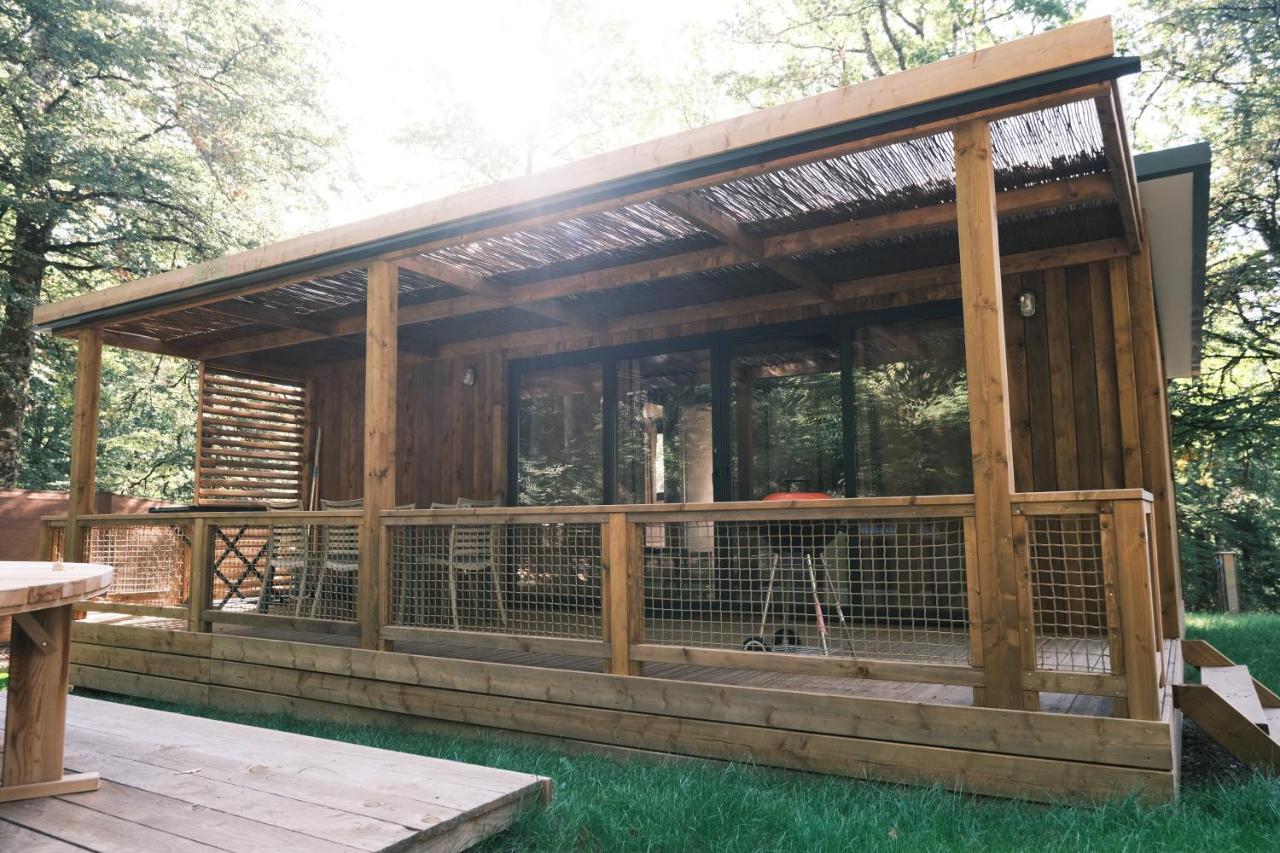 Lodge Avec Spa Privatif - Foret Et Lac Liginiac Kültér fotó